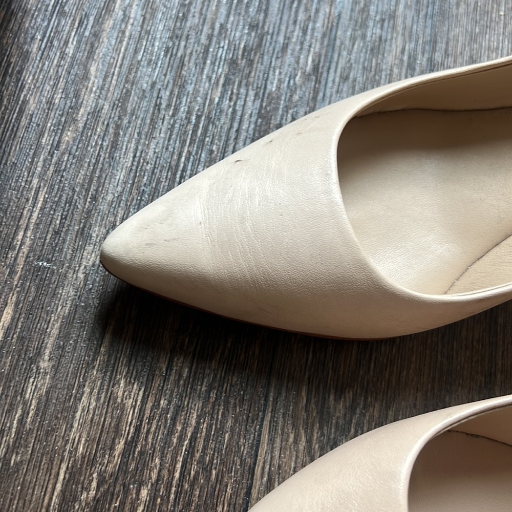 Aldo Pointed Heels - Picture 4 of 7
